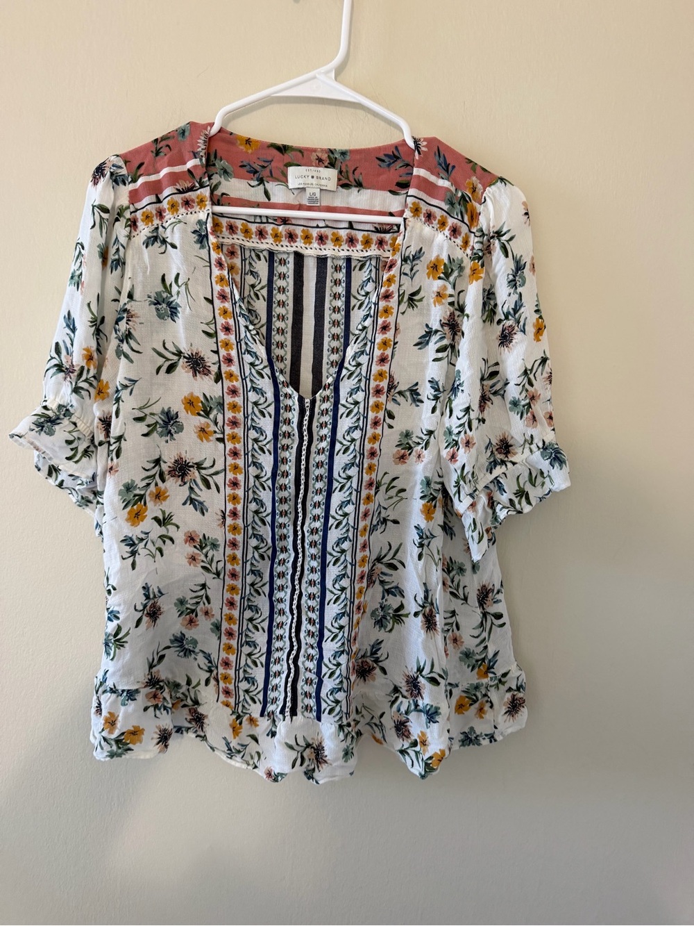 Lucky Brand White Floral Split-Neck Peasant Top size large
